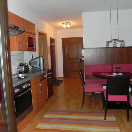 Wohnen By Lizzy Gasthuis